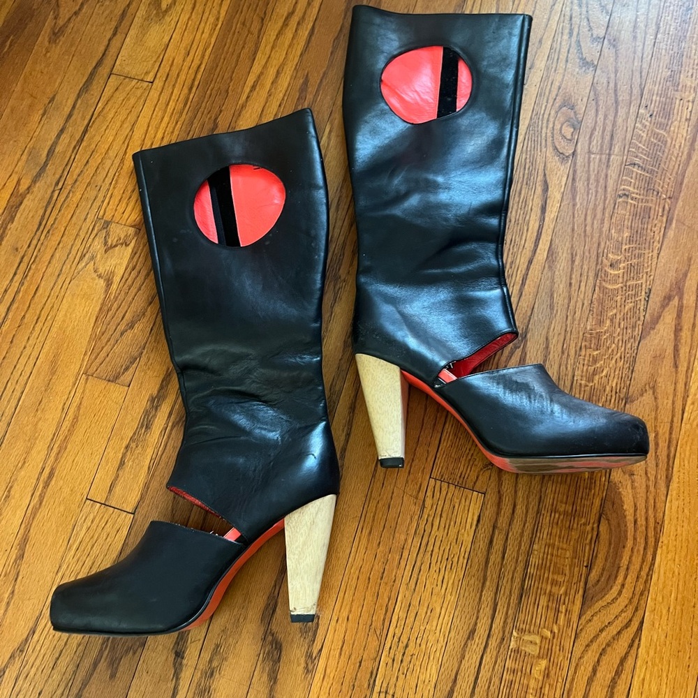SOLD Matiko Cut Out Opening Black Leather knee high Tall Boots size 9.5 - Picture 5 of 10